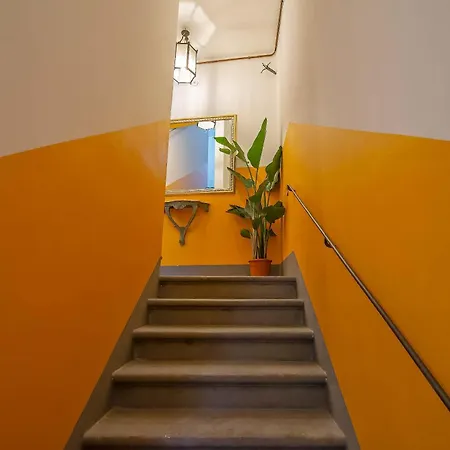 Palazzo Guelfa *